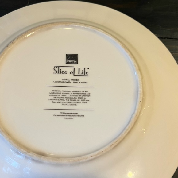 222 Fifth Slice of Life Dinner Plates- set of four - Picture 12 of 12